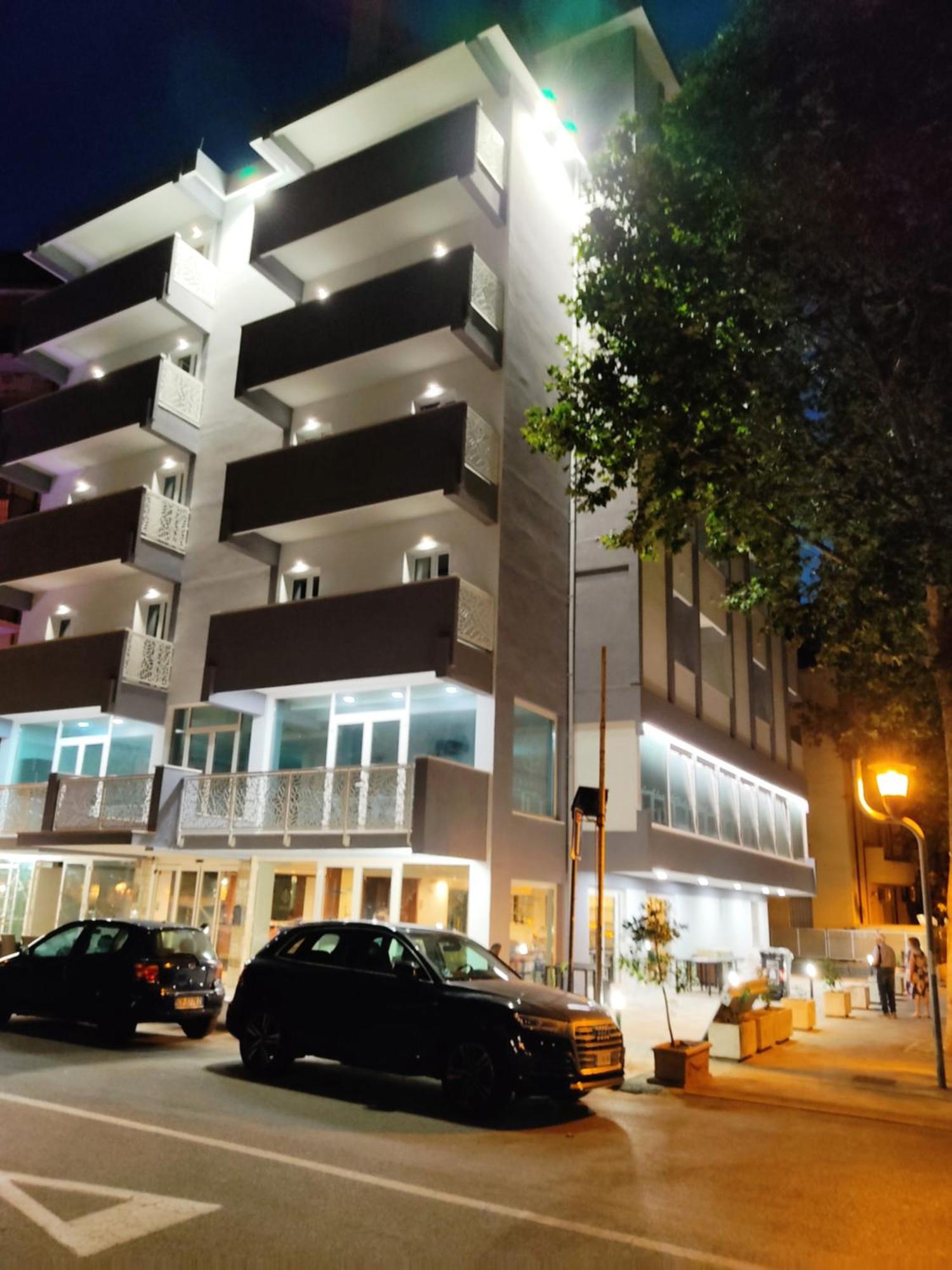 Hotel Caravel Park Rimini Exterior foto